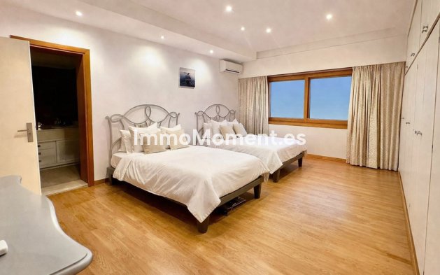 Revente - Villa - Marbella - Puerto Banús