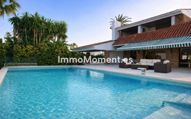 Revente - Villa - Marbella - Puerto Banús
