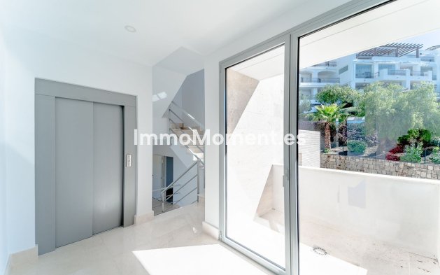 Wiederverkauf - Villa - Benahavís - Los Arqueros