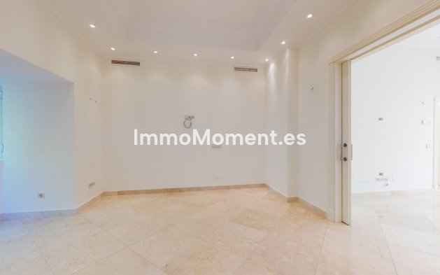 Revente - Villa - Benahavís - Los Arqueros