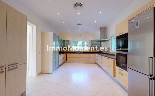 Revente - Villa - Benahavís - Los Arqueros