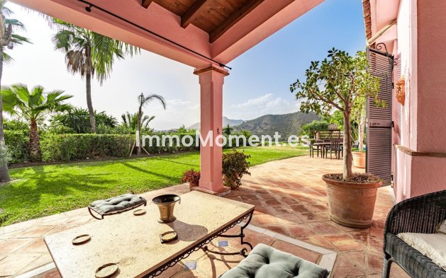 Revente - Villa - Benahavís - Benahavís Centro