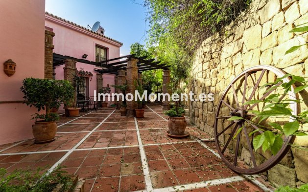 Revente - Villa - Benahavís - Benahavís Centro