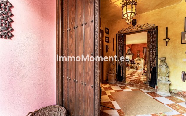 Revente - Villa - Benahavís - Benahavís Centro