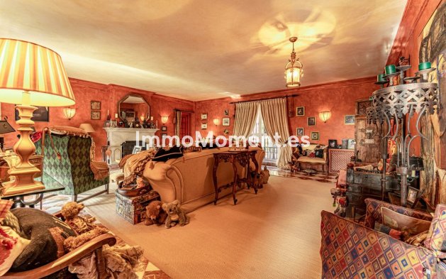 Revente - Villa - Benahavís - Benahavís Centro