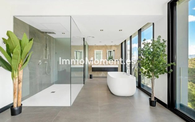 Wiederverkauf - Villa - Benahavís - Los Arqueros