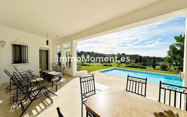 Resale - Detached villa - Estepona - New Golden Mile