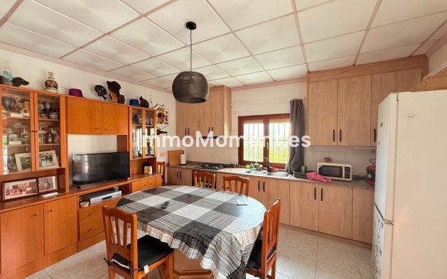 Resale - Villa - Benijofar