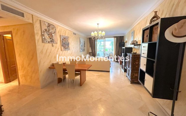 Wiederverkauf - Wohnung - Estepona  - Costalita