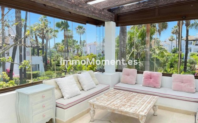 Wiederverkauf - Villa - Estepona  - Costalita