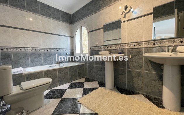 Resale - Villa - Calpe - Calpe Centro