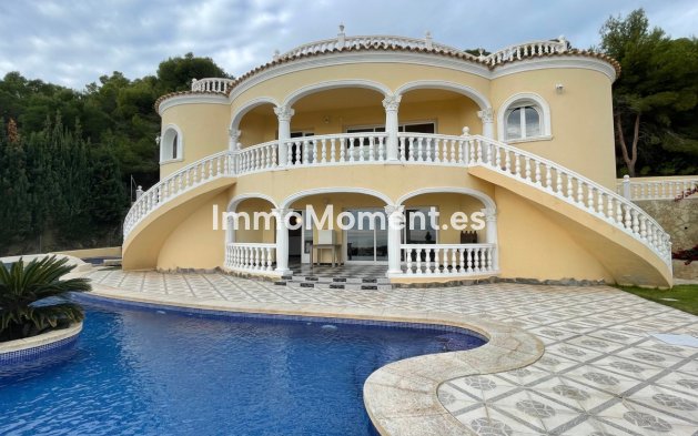 Resale - Villa - Calpe - Calpe Centro