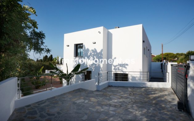 Revente - Villa - Pinoso - Los Pinos