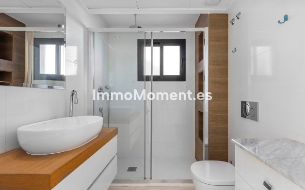 Wiederverkauf - Villa - Orihuela - La Zenia