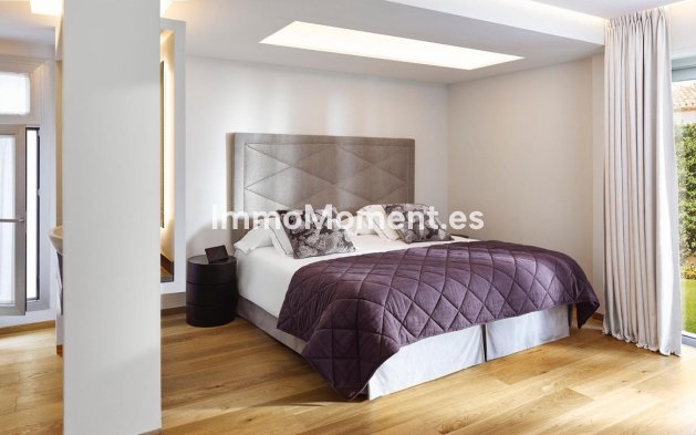 Wiederverkauf - Villa - Marbella - The Golden Mile