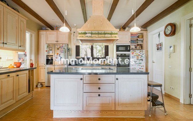 Wiederverkauf - Villa - Sotogrande