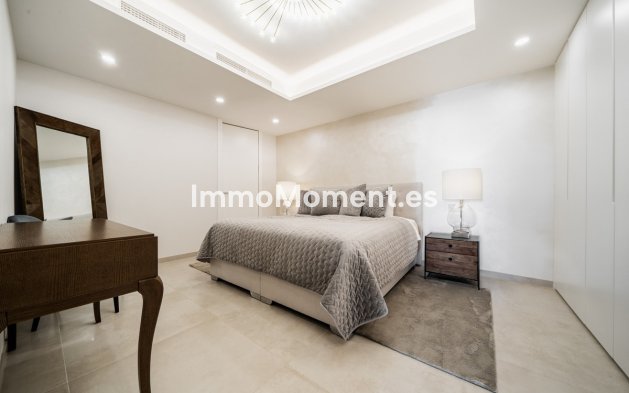Reventa - Apartamento - Marbella - Aloha