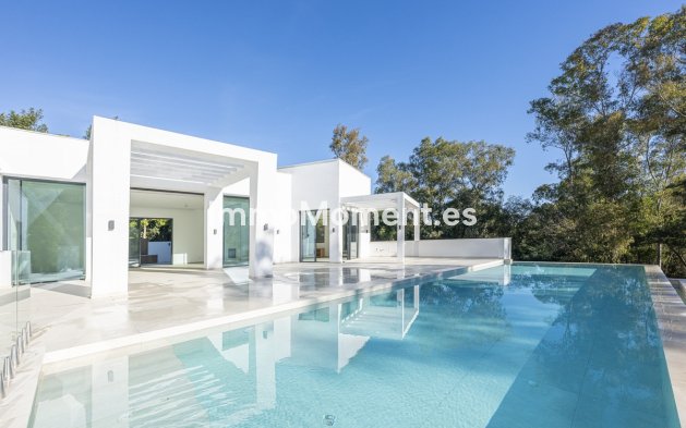 Resale - Villa - Sotogrande - Sotogrande Alto