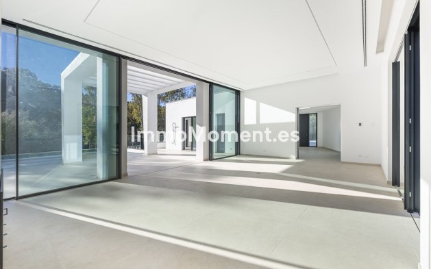 Resale - Villa - Sotogrande - Sotogrande Alto