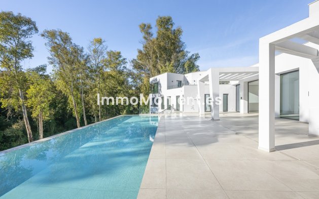 Resale - Villa - Sotogrande - Sotogrande Alto