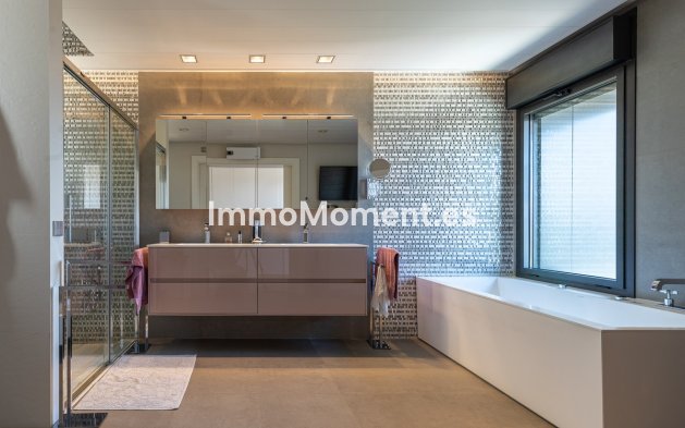 Reventa - Villa - Málaga - Málaga Este