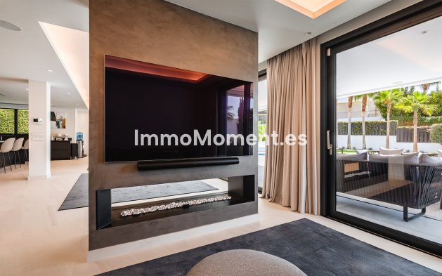Revente - Villa - Marbella - Nueva Andalucía