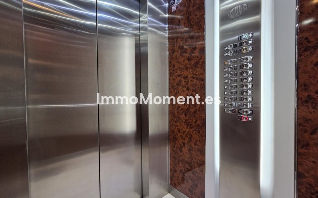 Resale - Apartment - Marbella - Marbella Centro