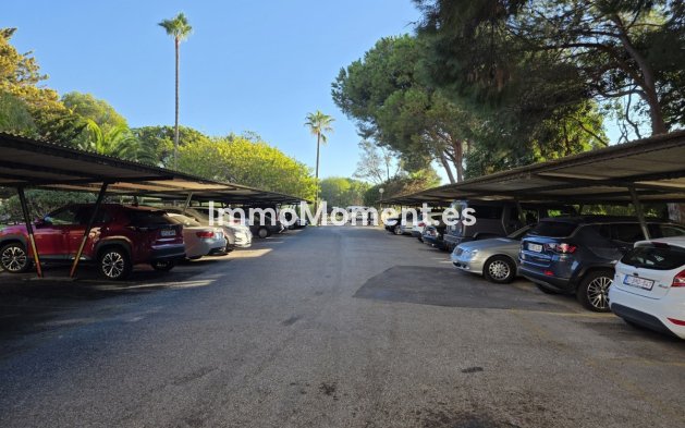 Resale - Apartment - Marbella - Marbella Centro