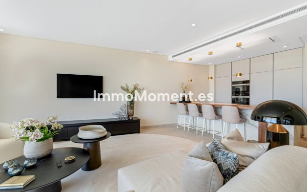 Resale - Apartment - Benahavís - Benahavís Centro