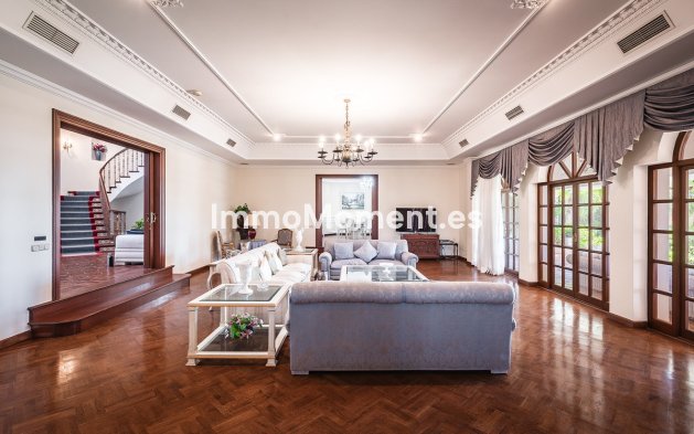 Wiederverkauf - Villa - Marbella - The Golden Mile