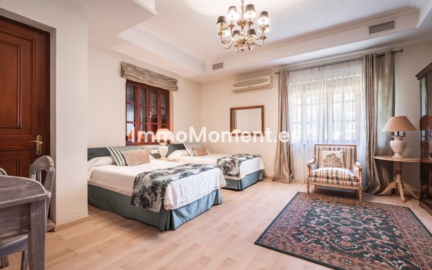 Wiederverkauf - Villa - Marbella - The Golden Mile