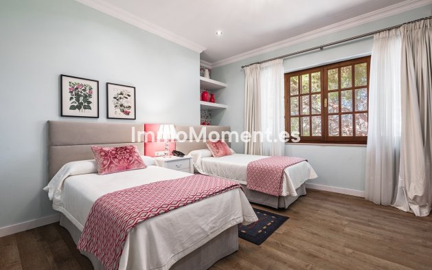 Wiederverkauf - Villa - Marbella - The Golden Mile