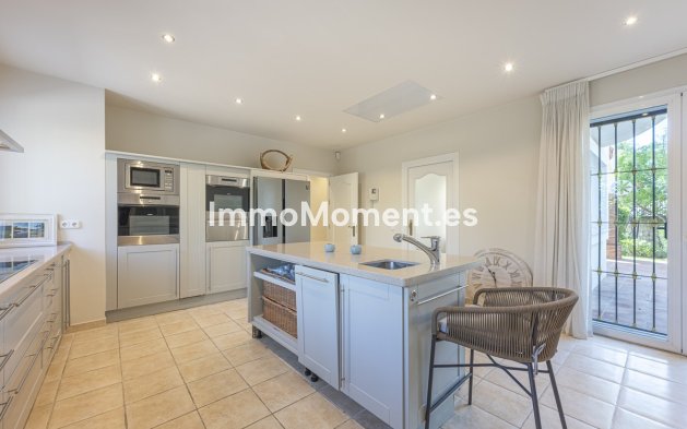 Revente - Villa - Benahavís - Benahavís Centro