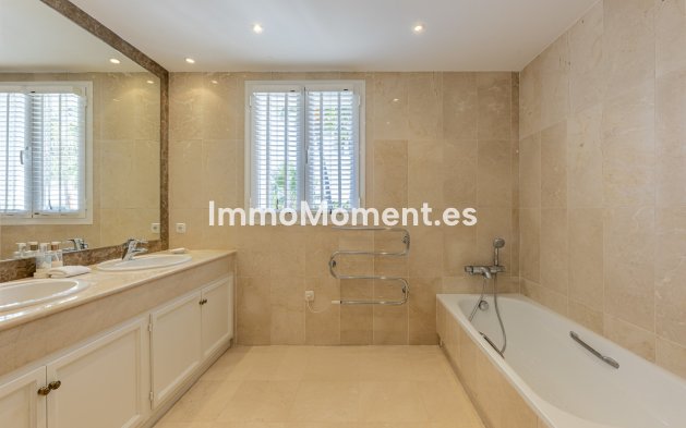 Revente - Villa - Benahavís - Benahavís Centro