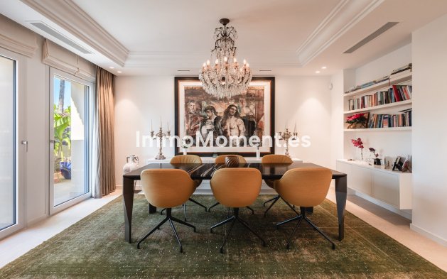 Revente - Appartement - Marbella - Nueva Andalucía