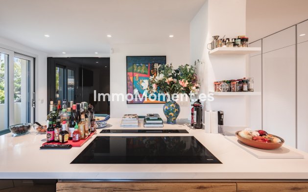 Revente - Appartement - Marbella - Nueva Andalucía