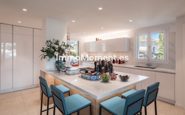 Revente - Appartement - Marbella - Nueva Andalucía