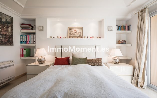 Revente - Appartement - Marbella - Nueva Andalucía