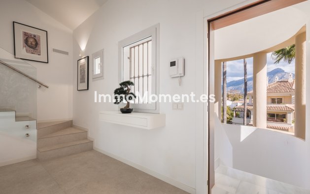 Revente - Appartement - Marbella - Nueva Andalucía