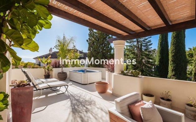 Revente - Appartement - Marbella - Nueva Andalucía