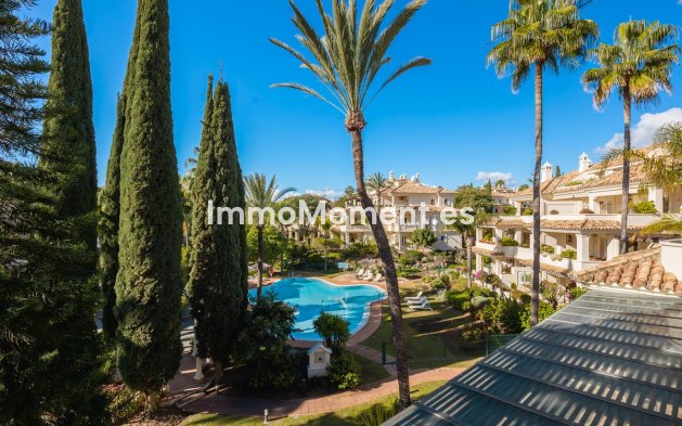 Revente - Appartement - Marbella - Nueva Andalucía