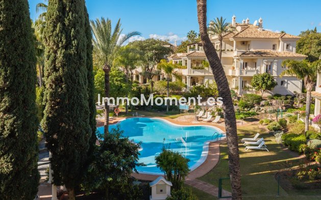 Revente - Appartement - Marbella - Nueva Andalucía