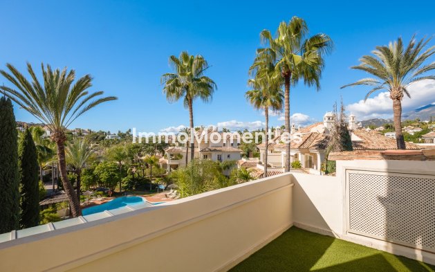 Revente - Appartement - Marbella - Nueva Andalucía
