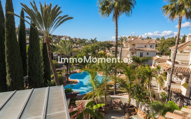 Revente - Appartement - Marbella - Nueva Andalucía