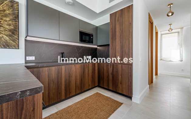 Wiederverkauf - Wohnung - Málaga - Centro Histórico