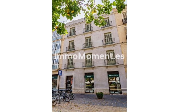 Wiederverkauf - Wohnung - Málaga - Centro Histórico