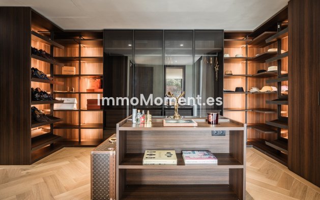 Wiederverkauf - Villa - Sotogrande - Sotogrande Costa