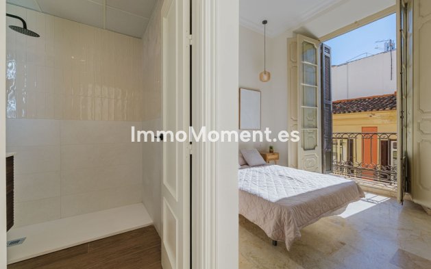 Wiederverkauf - Wohnung - Málaga - Centro Histórico