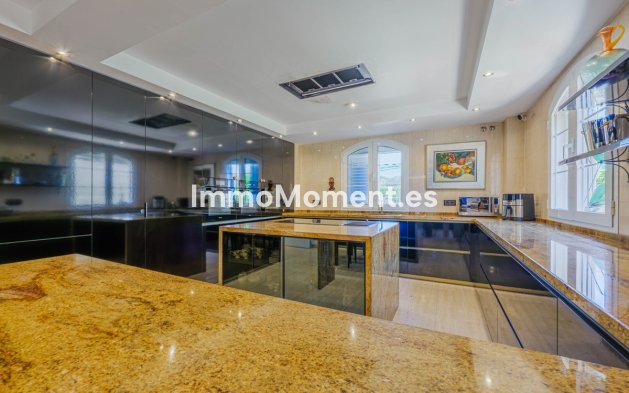 Resale - Villa - Málaga - Puerto de la Torre