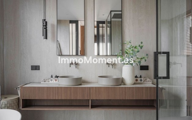 Revente - Villa - Marbella - Marbesa